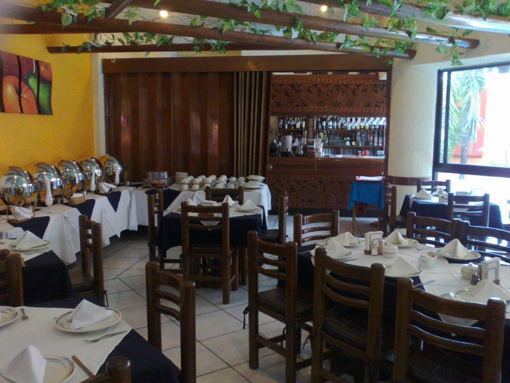 Hotel Real Del Sol Cuernavaca Exterior foto